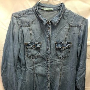 Tunic length western style  flowy jean shirt.